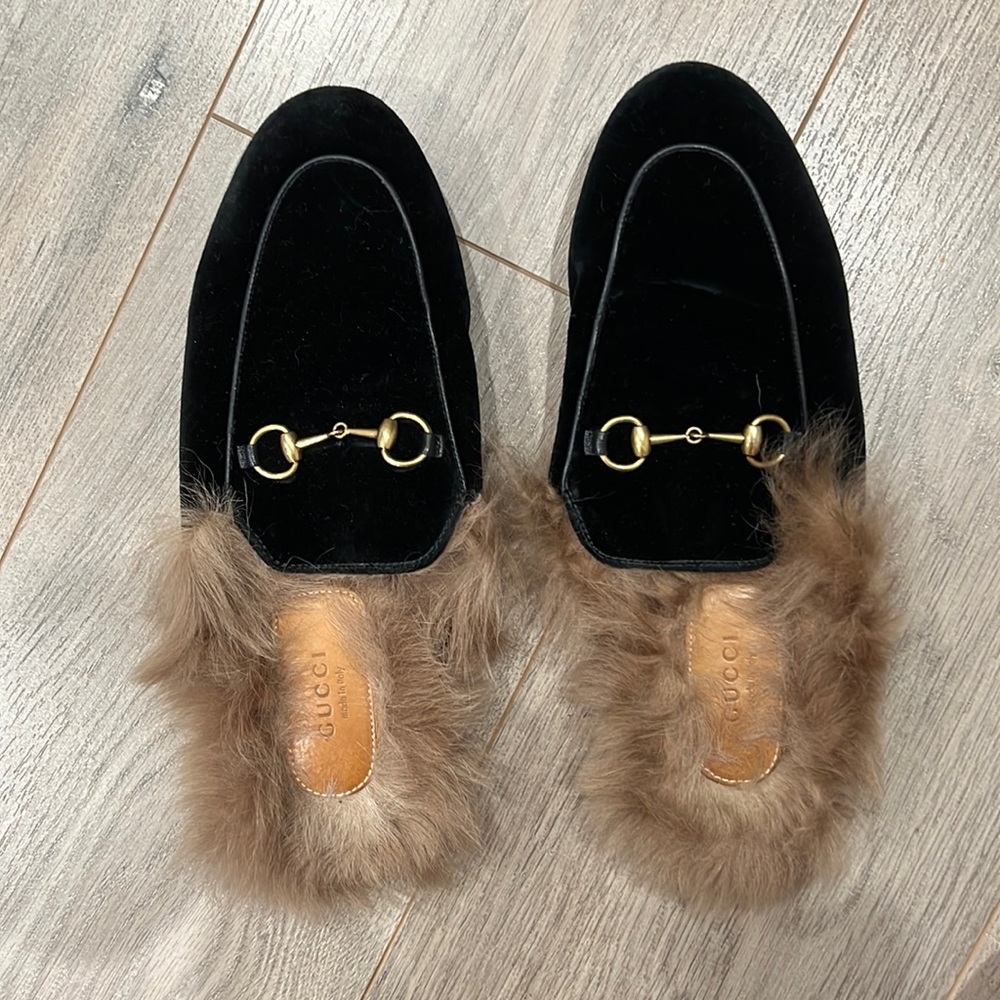Gucci Velvet Princetown Mule/Loafer, size 39